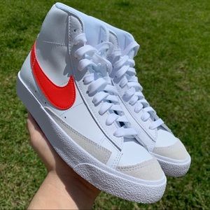 NEW NIKE BLAZER MID WHITE